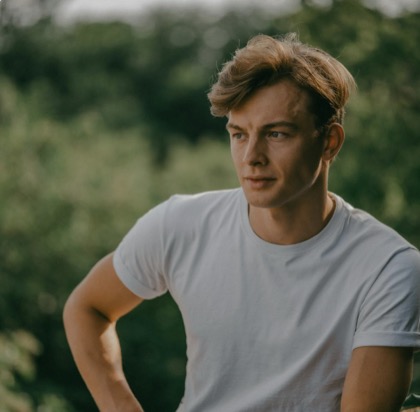Verified profile photo of Lucas Martin, 32, Ottawa
