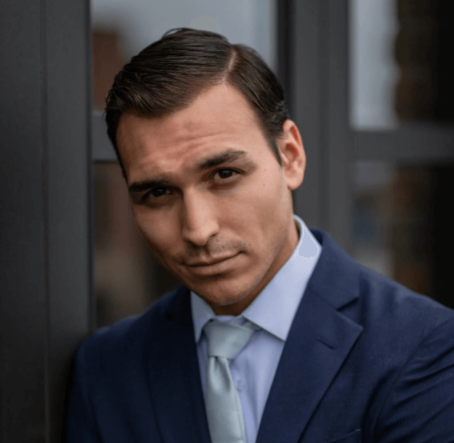 Verified profile photo of Liam Pelletier, 33, Gatineau